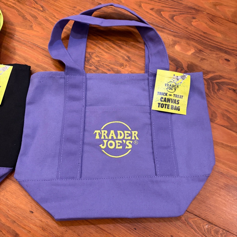 Trader Joe's NWT‎ Mini Canvas Tote Bags Set Halloween 2 - Picture 3 of 7